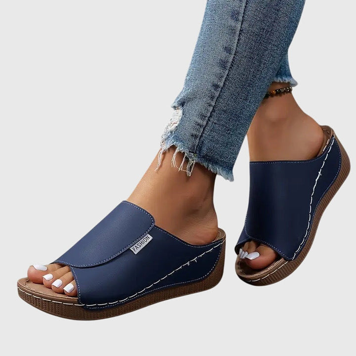 Aoife | Classic Comfort Walking Sandals