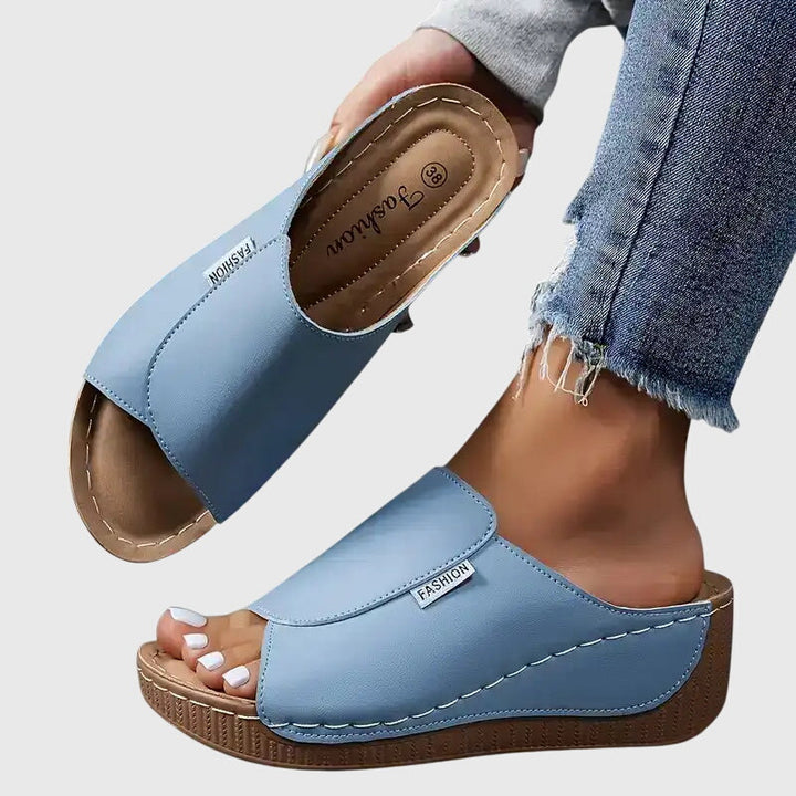 Aoife | Classic Comfort Walking Sandals