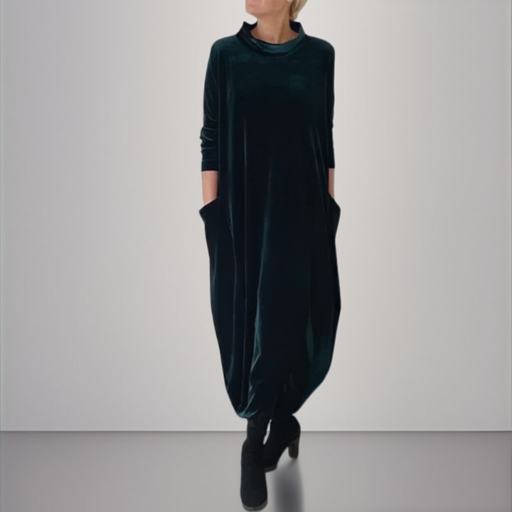 Ciara | Relaxed Velvet Dress