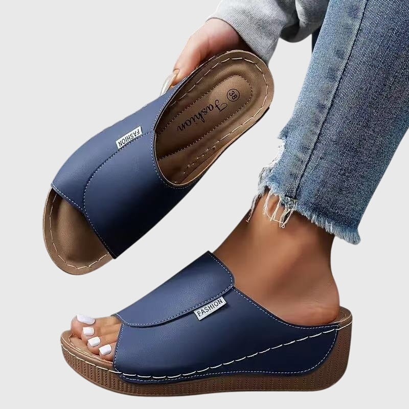 Aoife | Classic Comfort Walking Sandals