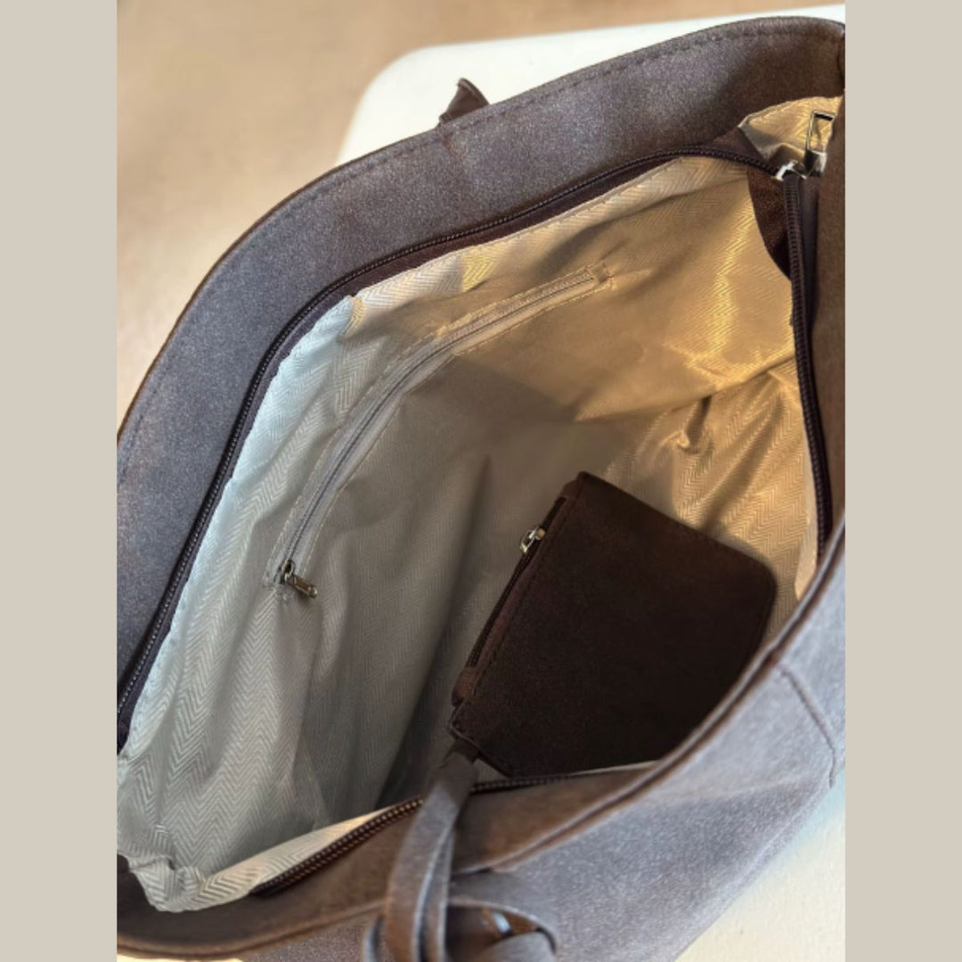 Ciara | Suede bag